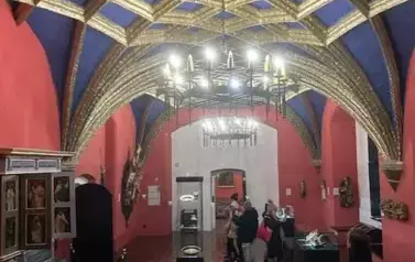 4B zwiedza muzeum na Wałach Chrobrego