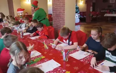 4a wykonuje zadania u Mikołaja