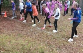 ZWYCIĘSTWO DZIEWCZĄT Z SP3 W ZAWODACH POWIATOWYCH(1)