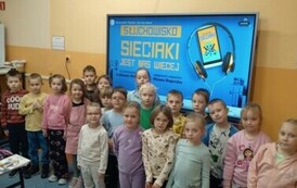 Uczniowie 1-3 na zajęciach Inernet Mocy bez Przemocy 4