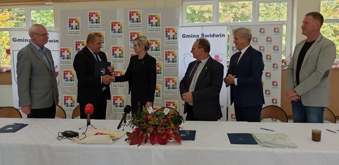 #SzwajcariaPołczyńska