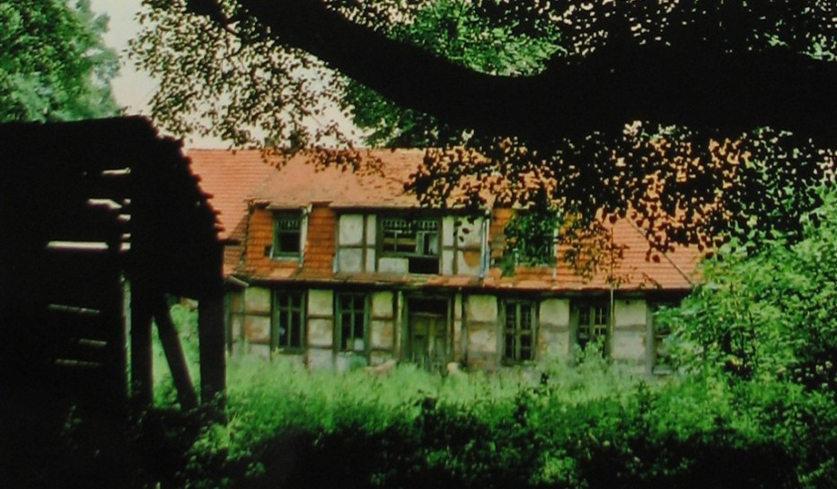 Zrujnowany dwór w Siecinie - 1977 r.; zdjęcie pochodzi z izby pamięci w Bad Segeberg Zrujnowany dwór w Siecinie - 1977 r.; zdjęcie pochodzi z izby pamięci w Bad Segeberg