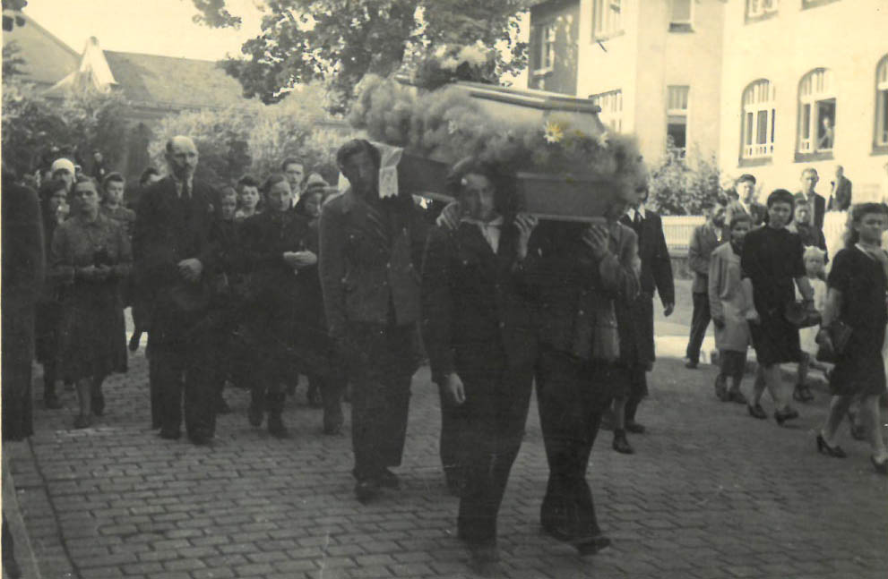 Pogrzeb Bogdana Żubera, który zginął w wyniku pożaru domu parafialnego