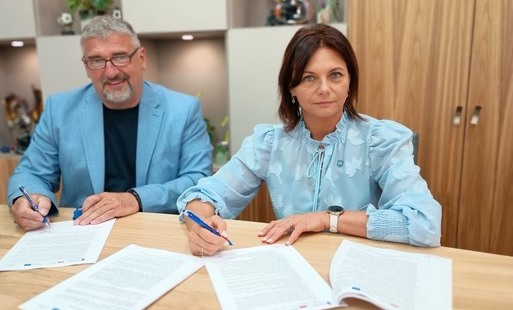 Zdjęcie do W Złocieńcu podpisano umowę na utworzenie wypożyczalni sprzętu rehabilitacyjnego